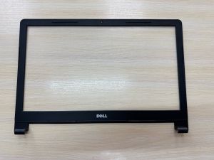 Рамка матрицы Б/У Dell Inspiron 15-3573