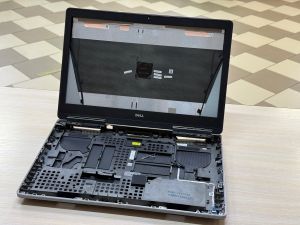 Корпус ноутбука (комплект) Б/У Dell Precision7720
