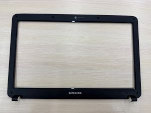 Рамка матрицы Б/У Samsung RV508
