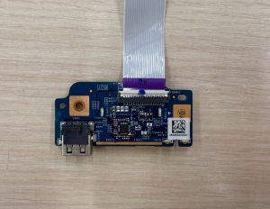 Дополнительная плата USB + Картридер Б/У HP 17-y004ur