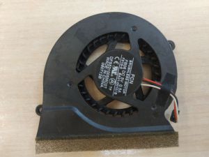 Кулер Б/У Samsung NP300E5A