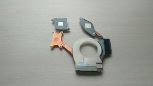 Радиатор охлаждения Б/У Samsung R528  (ТИП 2)