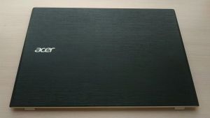 Крышка матрицы Б/У Acer Aspire E5-573G