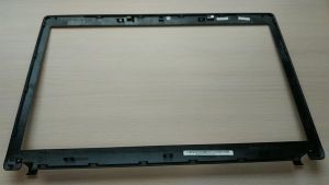 Рамка матрицы Б/У Lenovo IdeaPad G780