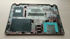 Низ (корыто) Б/У Toshiba Satellite E55-A