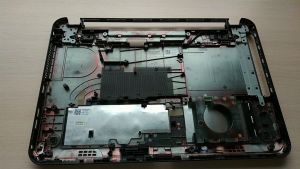 Низ (корыто) Б/У DELL Inspiron 3521
