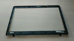 Рамка матрицы Б/У Samsung NP355V