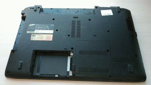 Корпус ноутбука (комплект) Б/У Samsung R730
