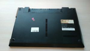 Корпус ноутбука (комплект) Б/У Samsung NP300V5A