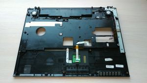 Палмрест (низ с тачпадом) Б/У Samsung R60