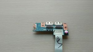 Дополнительная плата USB Б/У Acer Aspire V3-571