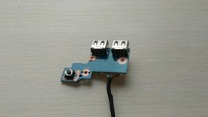 Дополнительная плата USB Б/У Samsung NP300E5X