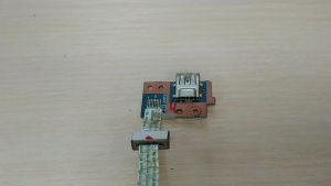 Дополнительная плата USB Б/У DELL Inspiron 3521