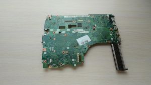 Материнская плата ASUS F550Z (AMD A10-7400P, SOC, AMD Radeon R5 M230, рабочая)