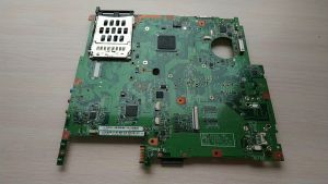 Материнская плата Acer Aspire 5220 (без процессора, AC82GL40, встроенная видеокарта, нерабочая, донор компонентов)