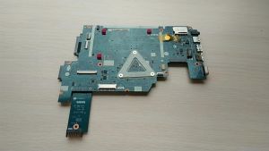 Материнская плата Acer Aspire E5-511 (Intel Pentium N3530, SOC, встроенная видеокарта, нерабочая, донор компонентов)