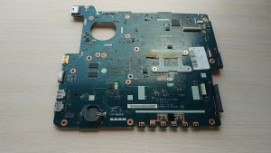 Материнская плата ASUS K53B (AMD E-350, AMD M1, AMD Radeon HD 6470, нерабочая, донор компонентов)