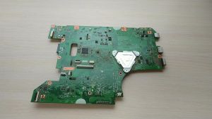 Материнская плата Lenovo IdeaPad B575E (AMD E-300, AMD M1, встроенная видеокарта, нерабочая, донор компонентов)