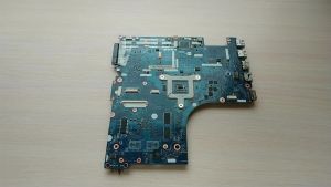 Материнская плата Lenovo IdeaPad G500 (без процессора, HM70, Nvidia GeForce GT720M, нерабочая, донор компонентов)