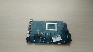 Материнская плата Lenovo IdeaPad 110-15IBR (Intel Celeron N3060, SOC, встроенная видеокарта, нерабочая, донор компонентов)