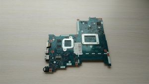 Материнская плата HP 15-ay044ur (Intel Pentium N3710, SOC, AMD Radeon R5 M330, нерабочая, донор компонентов)