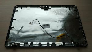 Крышка матрицы Б/У Toshiba Satellite L750
