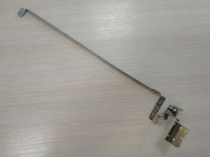 Петли Б/У Acer Aspire V3-771 (Правая)