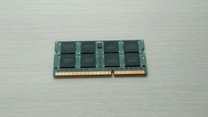 Оперативная память Patriot DDR3 SO-DIMM 8 ГБ 1600 МГц