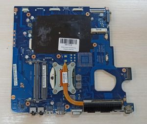 Материнская плата Samsung NP300E5X (Intel Celeron B820, HM70, встроенная видеокарта, рабочая)