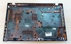 Низ (корыто) Б/У Acer Aspire E5-522G