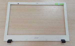 Рамка матрицы Б/У Acer Aspire E5-522G