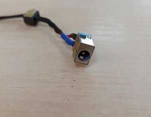 Разъем питания Б/У Acer Aspire E1-571