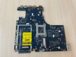 Материнская плата Lenovo IdeaPad G50-80 (3805U, SOC, встроенная видеокарта, нерабочая, донор компонентов)