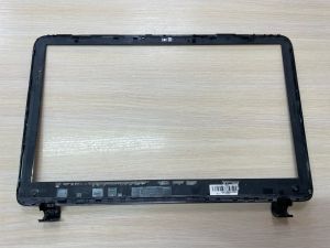 Рамка матрицы Б/У HP 15-p250ur