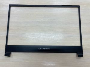 Рамка матрицы Б/У Gigabyte A5 K1