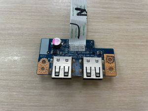 Дополнительная плата USB Б/У Acer Aspire V5-561G