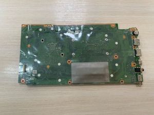 Материнская плата Asus X712E (i5-1135G7, SOC, встроенная видеокарта, нерабочая, донор компонентов)